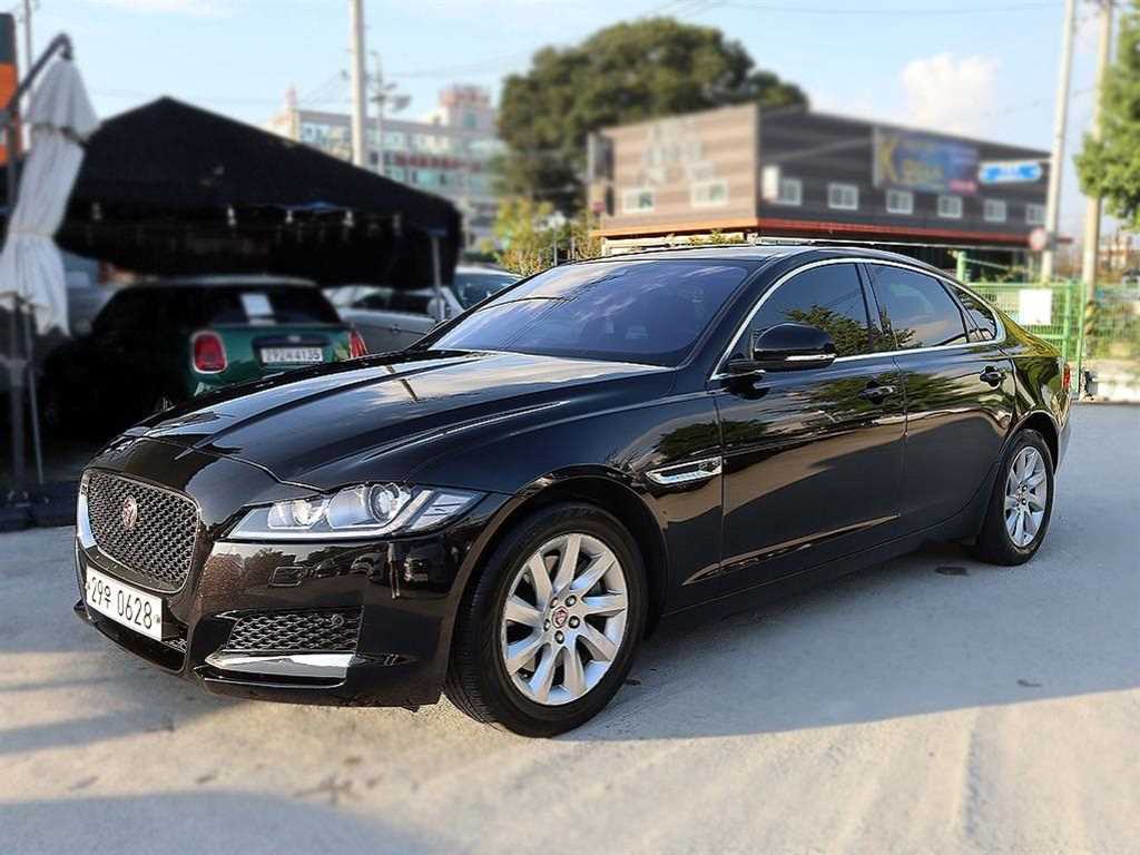 Jaguar XF 2.0 20d Prestige