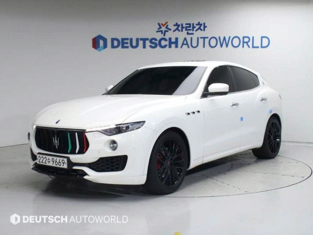 Maserati Levante 3.0 Seupoteu