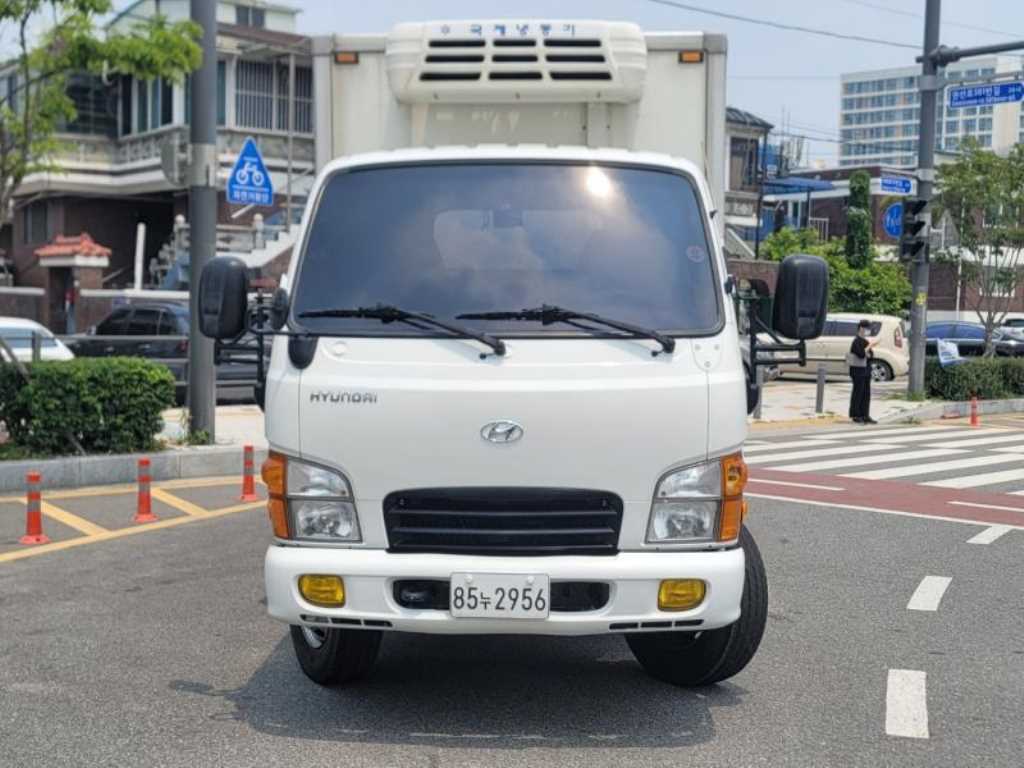 Hyundai Mighty Битүү 2т