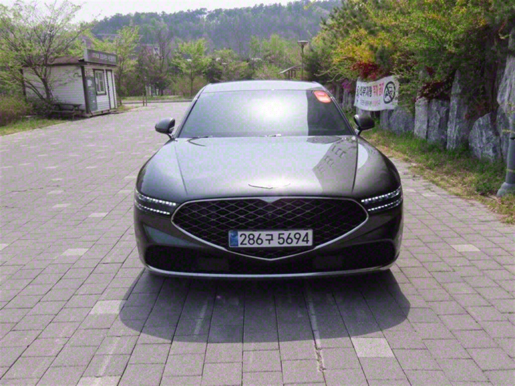 Genesis G90 3.5 Turbo AWD