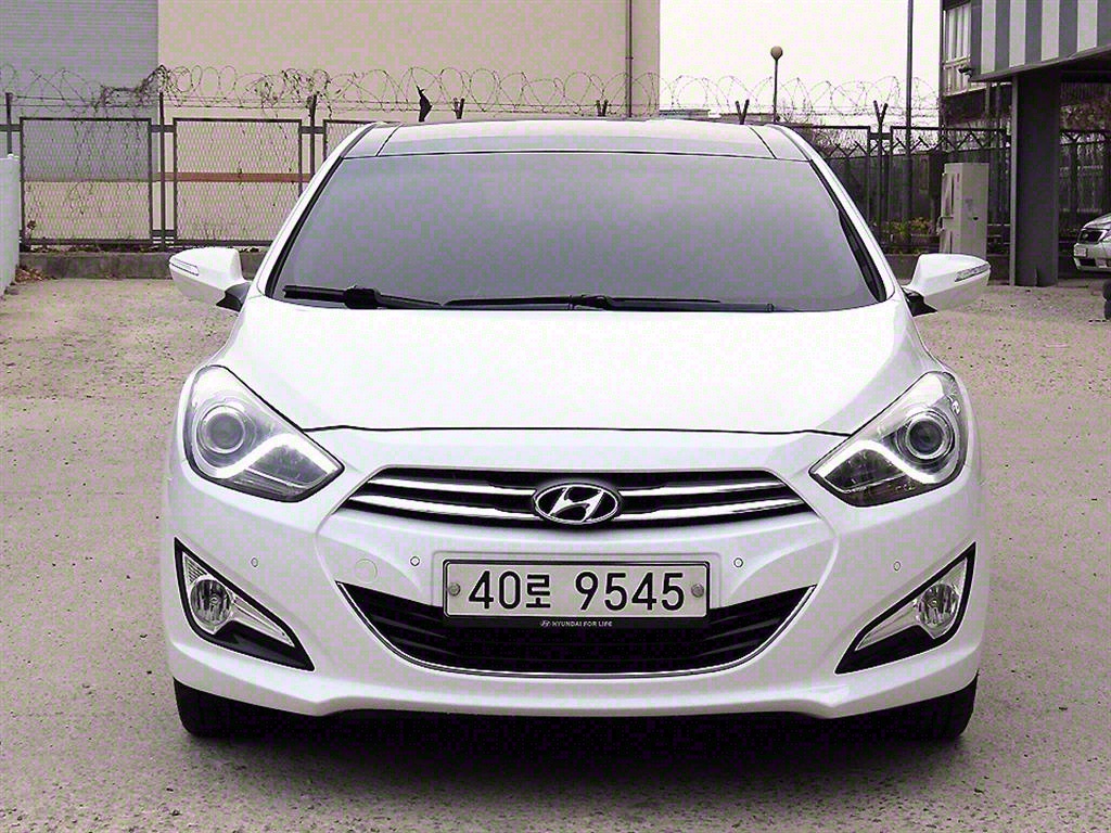 Hyundai i40 Salrun 1.7 VGT Modern