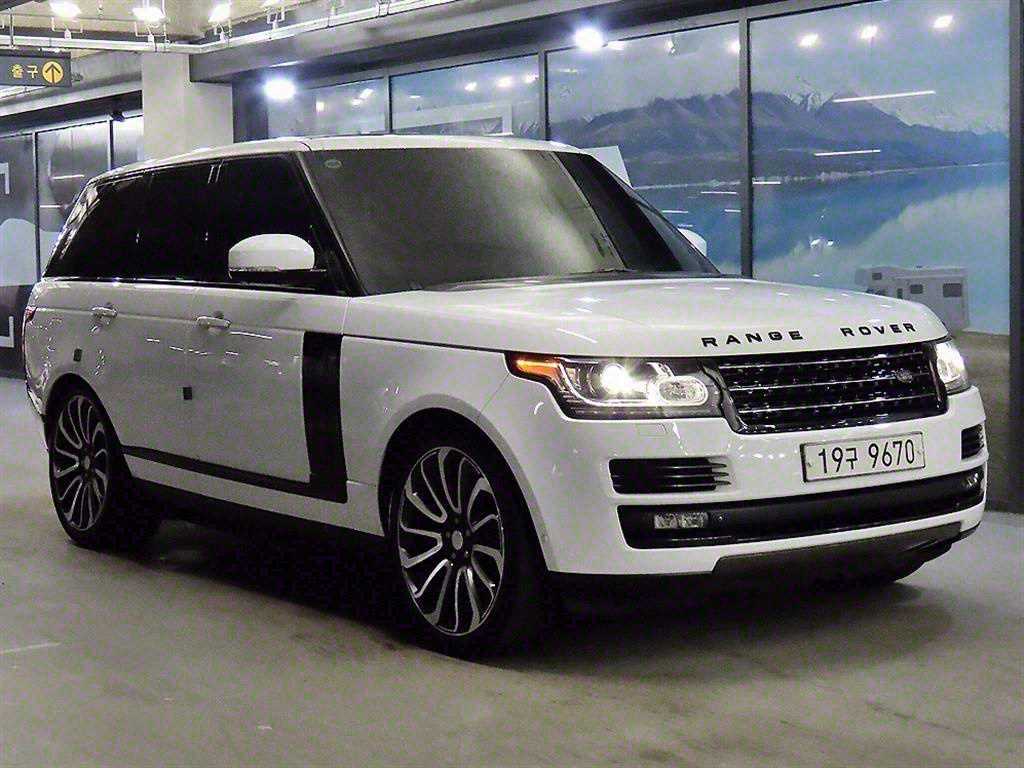 Land Rover Range Rover 4.4 SDV8 AB
