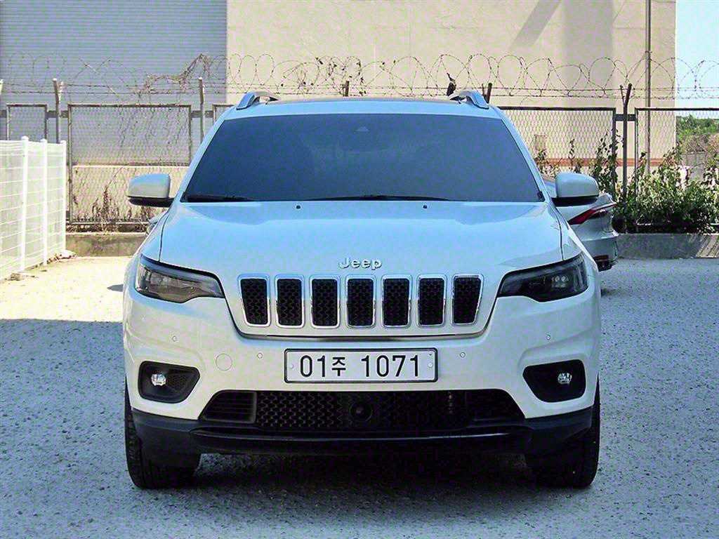 Jeep Cherokee 2.4 AWD Ronjityudeu Hai