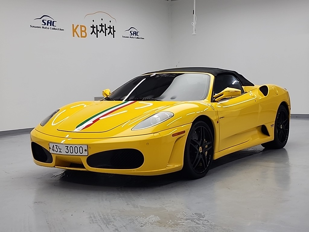 Ferrari F430 F430 4.3 V8 Seupaideo