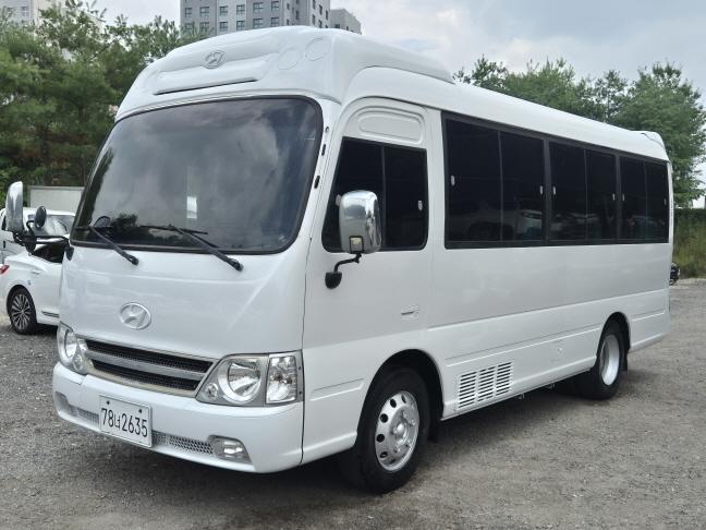 Hyundai County E-Kaunti 15 суудал Pyojunhyeong