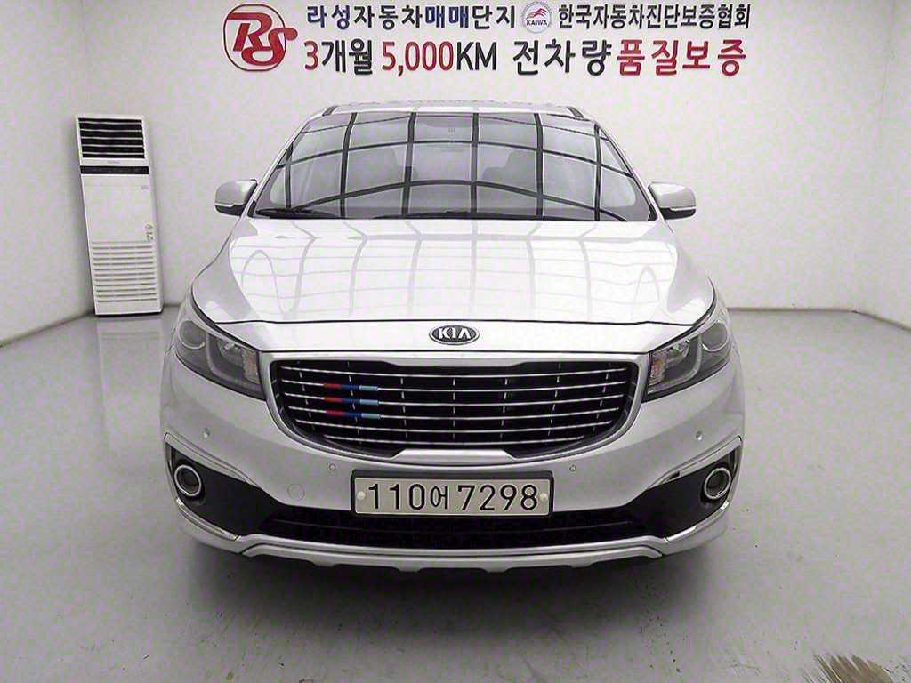 기아 카니발 9 seats Prestige