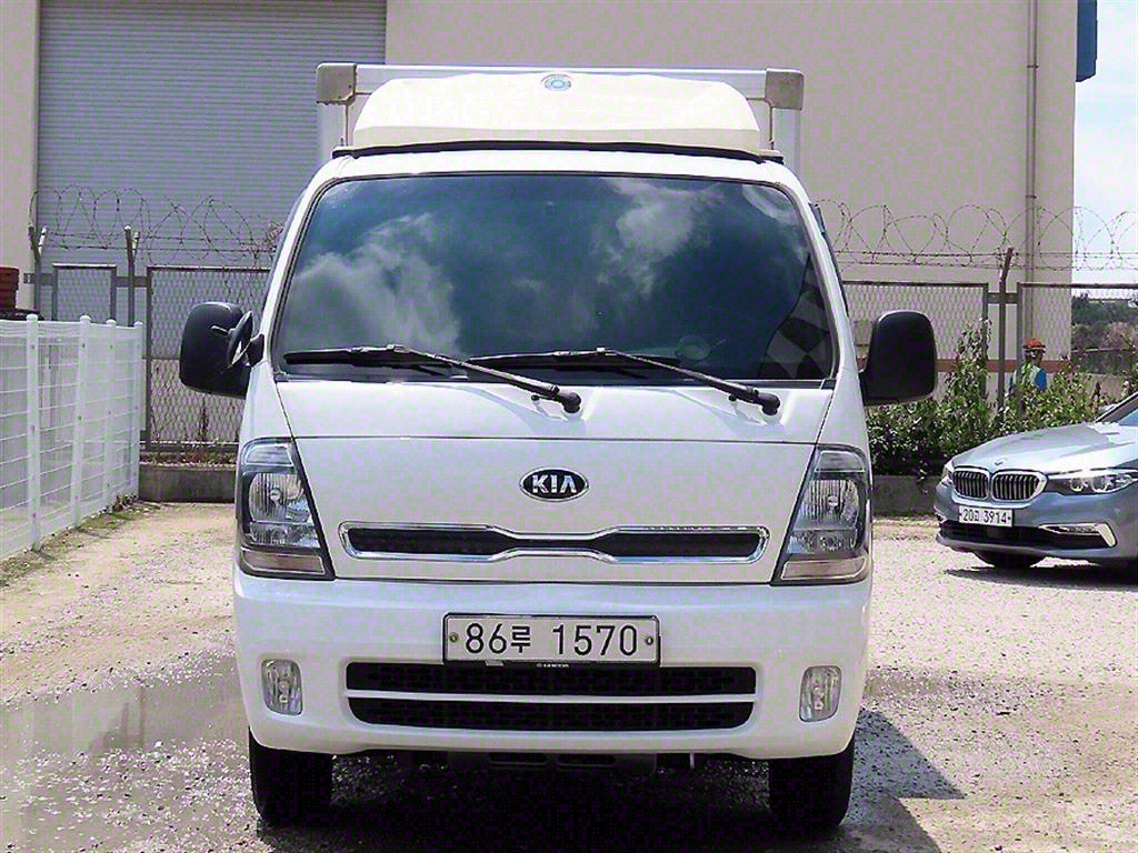 Kia Bongo 1т Давхар кабин Урт бие L