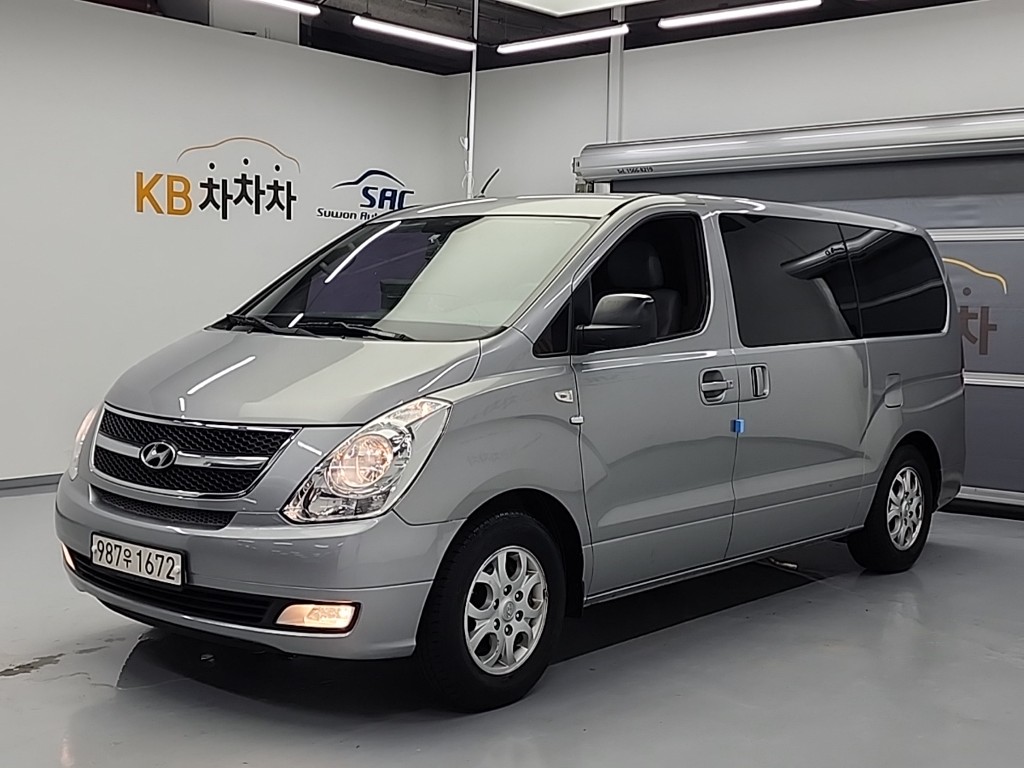 현대 Grand Starex 3 seats Van CVX Luxury