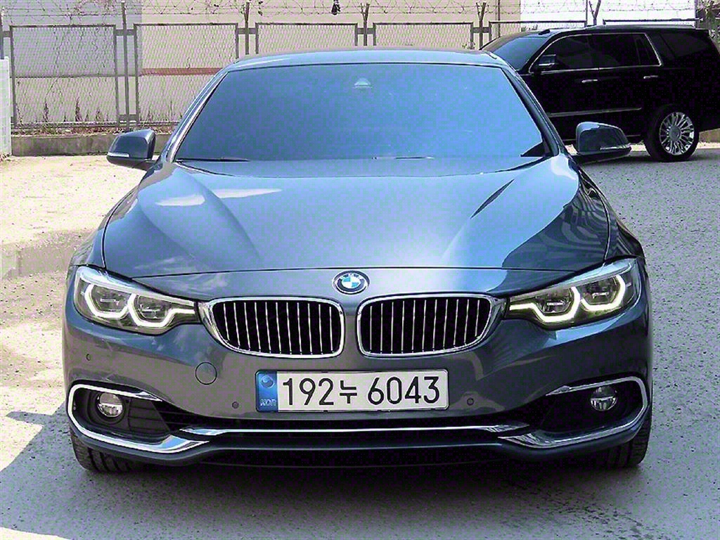 BMW 4 Series Convertible 430i Luxury Line