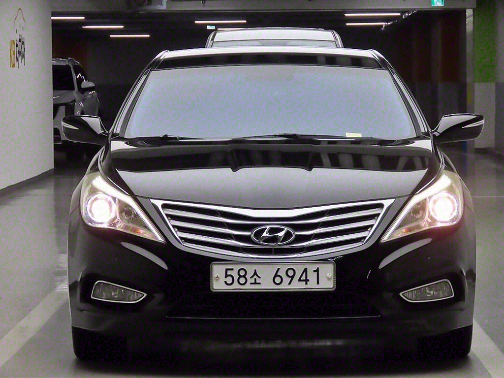 현대 그랜저 HG 240 Luxury