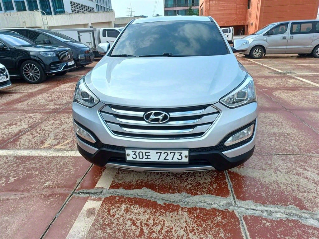 Hyundai Santa Fe R2.0 2WD Modern