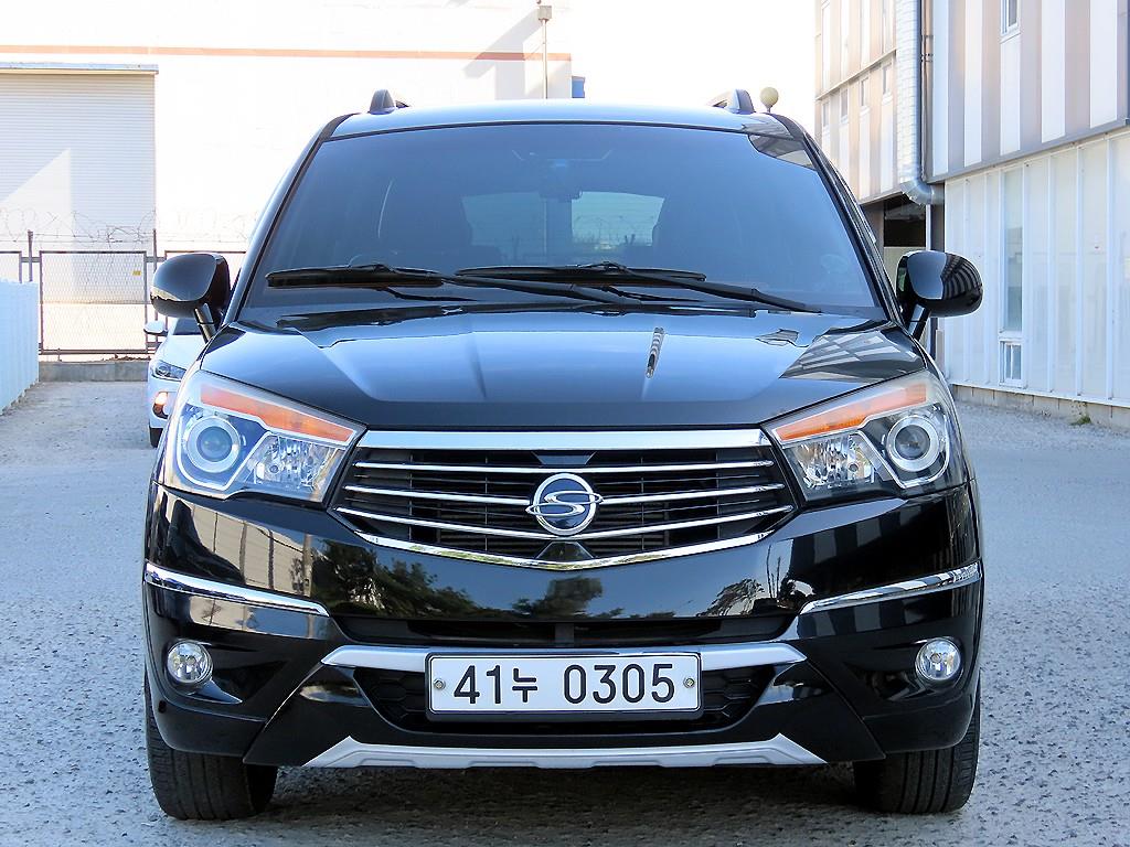 KGM Korando Turismo 2.2 4WD 9 seats TX Plus