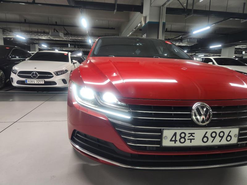 Volkswagen Arteon 2.0 TDI Elegance Premium