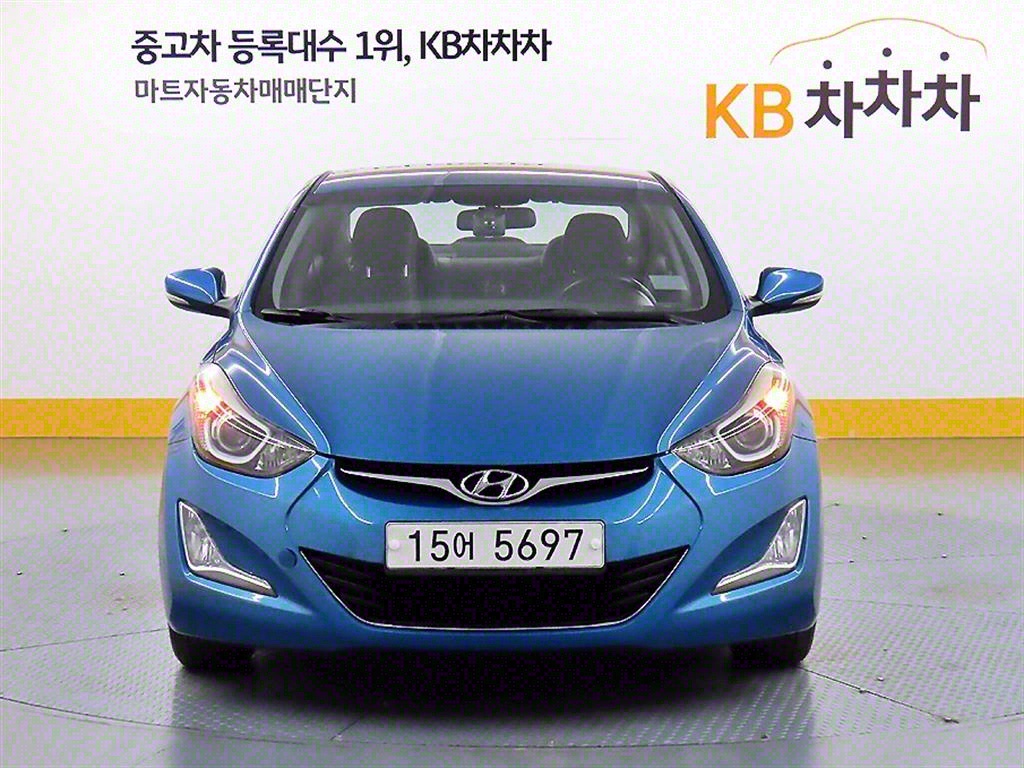 현대 아반떼 1.6 GDi Smart