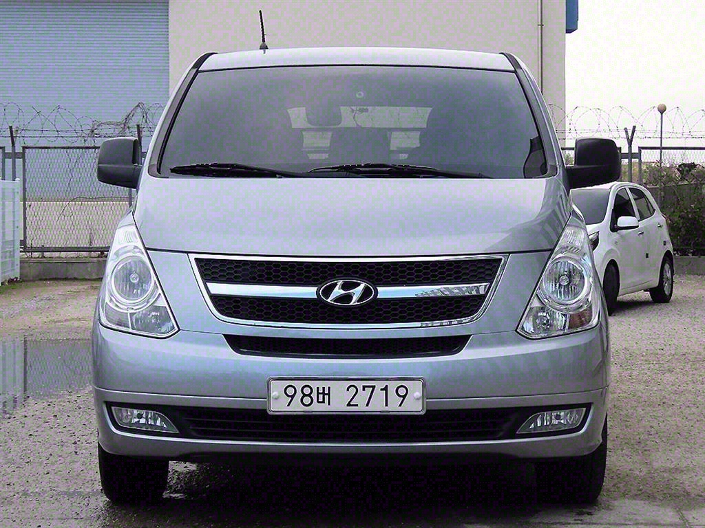 현대 Grand Starex 5 seats Van CVX Premium