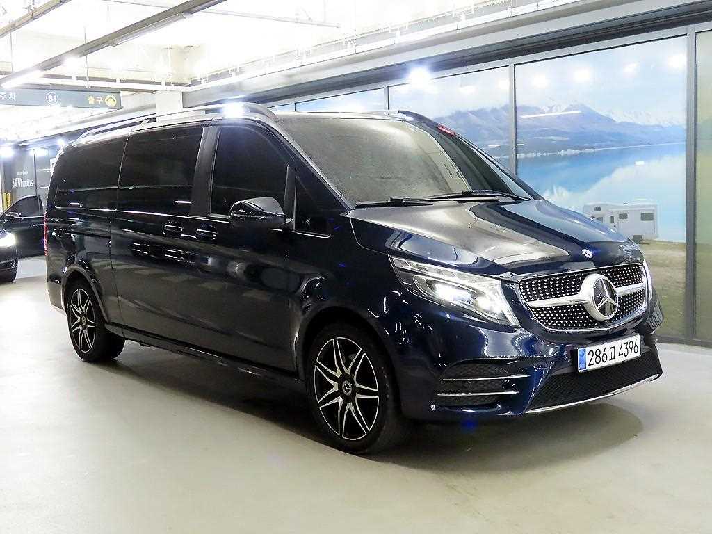 Mercedes-Benz V-Class V300