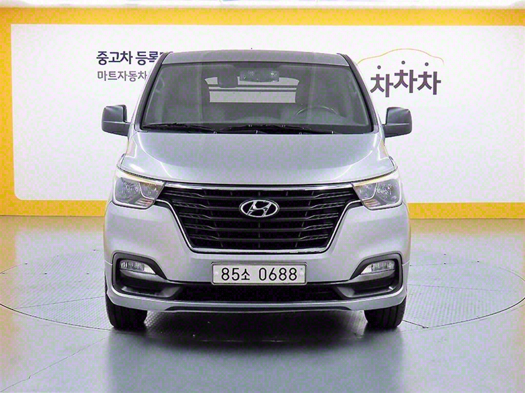 현대 Grand Starex 3 seats Van Smart