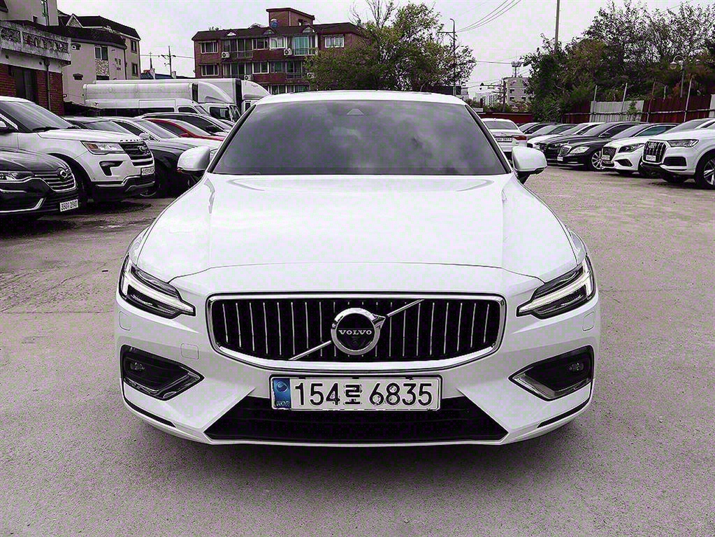 볼보 S60 2.0 B5 Inseukeuripsyeon