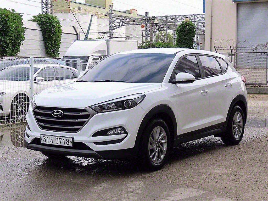 현대 투싼 R2.0 4WD Style