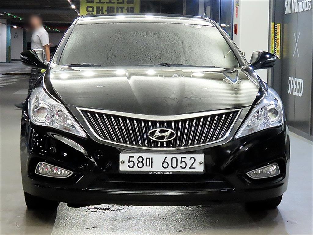 Hyundai Grandeur HG 300 Premium