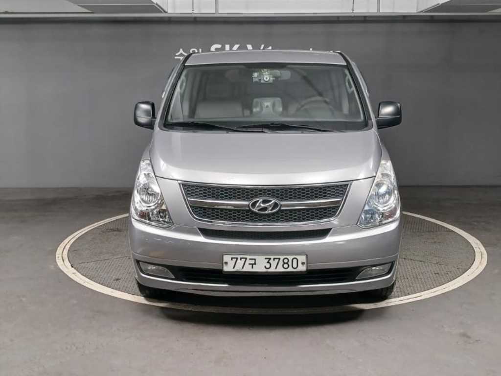 현대 Grand Starex 11 seats CVX Luxury