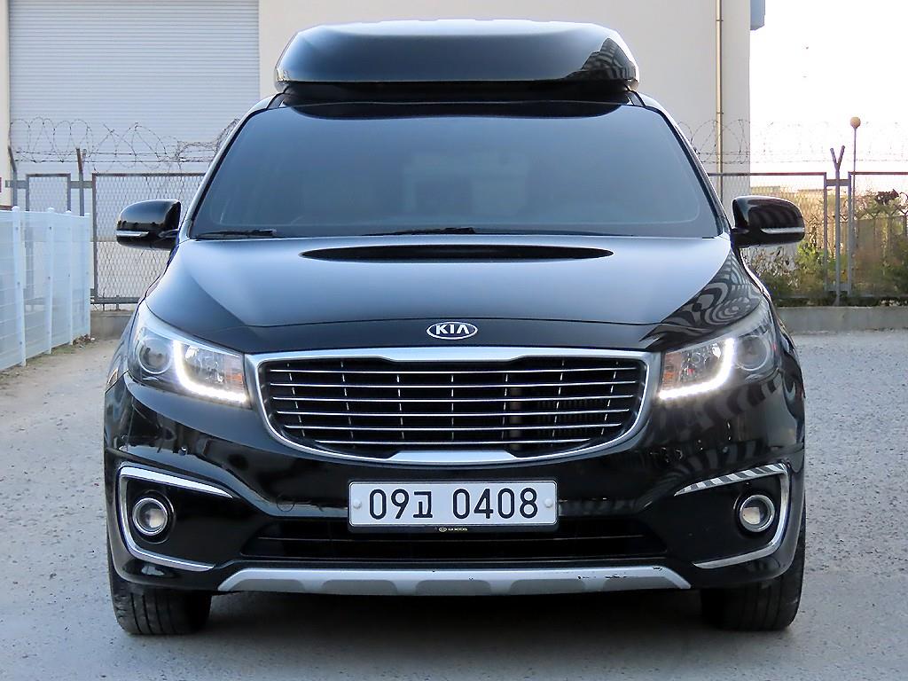 Kia Carnival Hairimujin 7 seats VIP