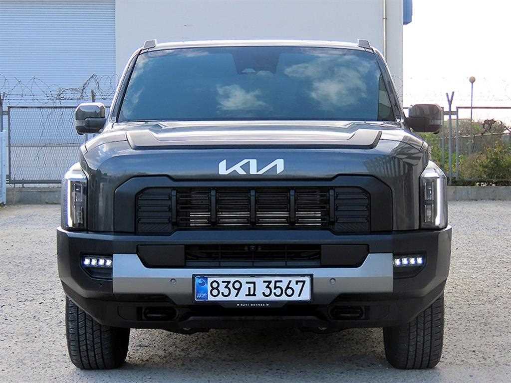 Kia Tasman 2.5 4WD Extreme