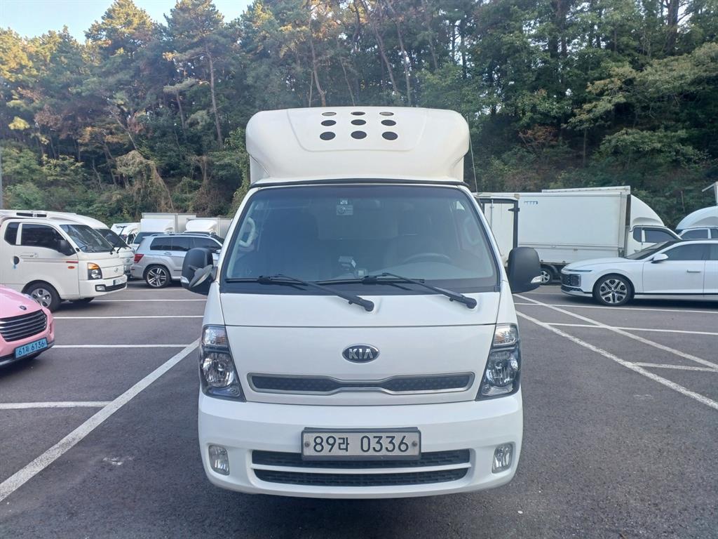 기아 Bongo Wing body 1.2т