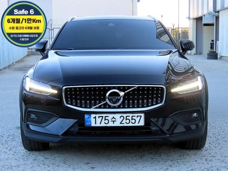 볼보 V60 Keuroseukeonteuri 2.0 B5 AWD Pro