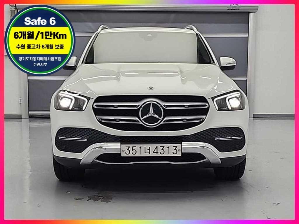Mercedes-Benz GLE 300d 4Maetik