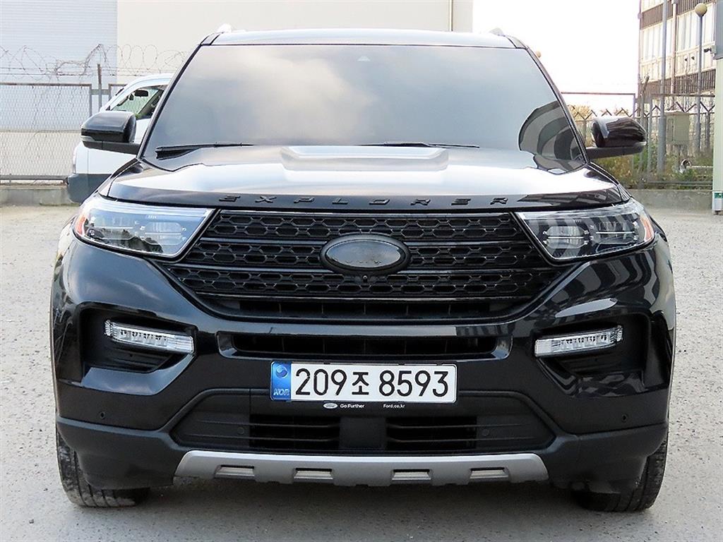 포드 익스플로러 2.3 AWD Limited
