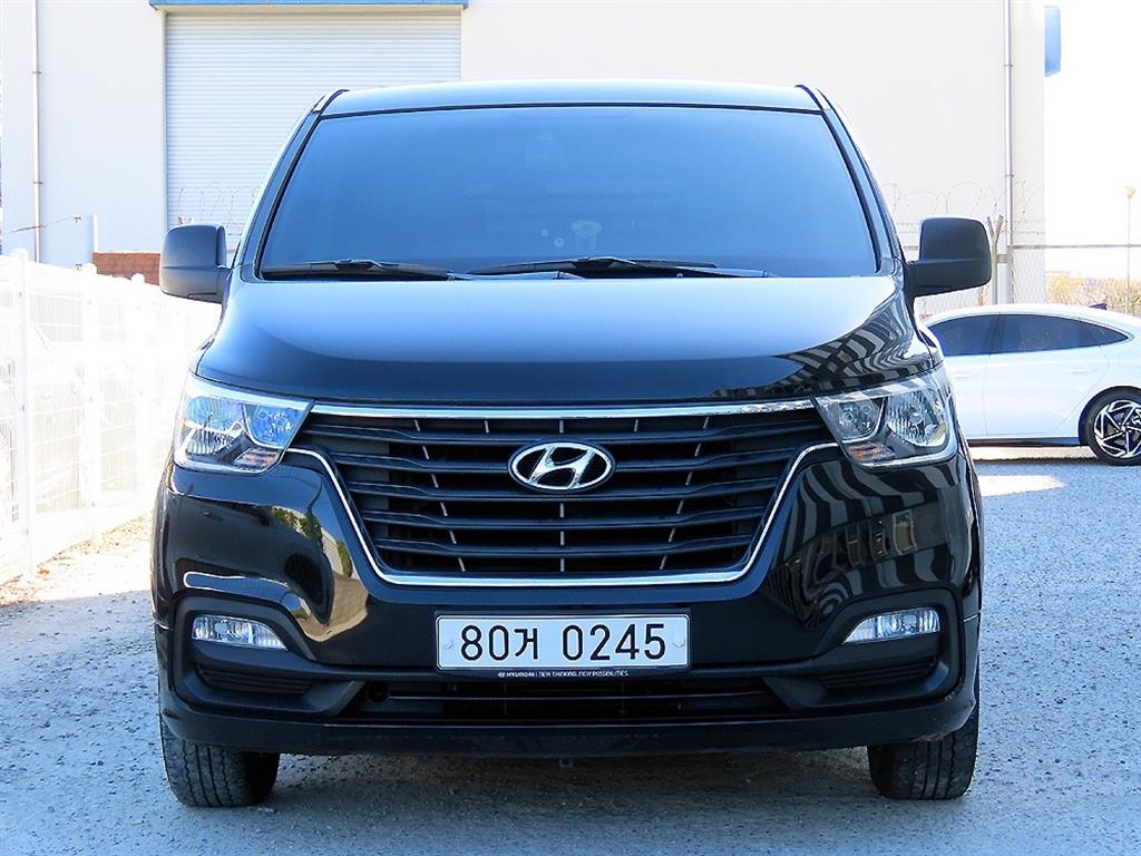 현대 Grand Starex 5 seats Van Smart