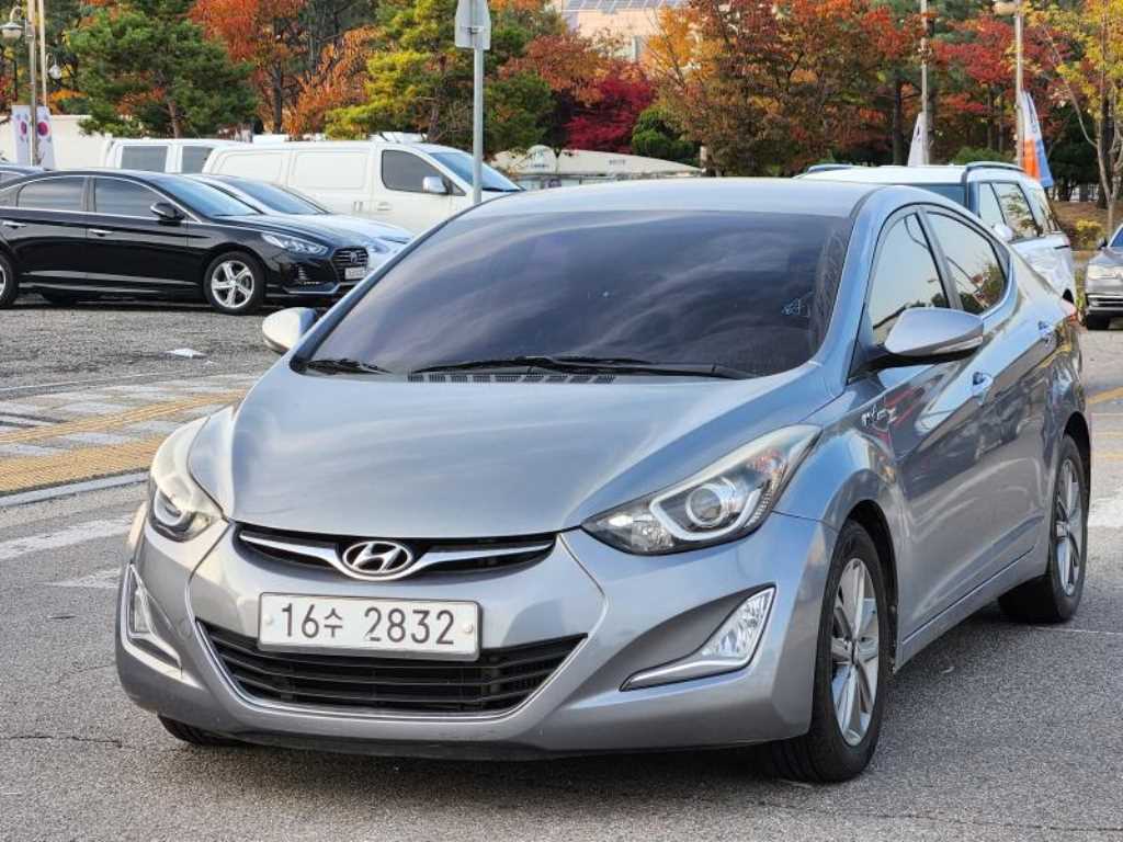 현대 아반떼 1.6 VGT Smart