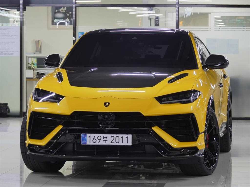 Lamborghini Urus 4.0 V8 Peopomante