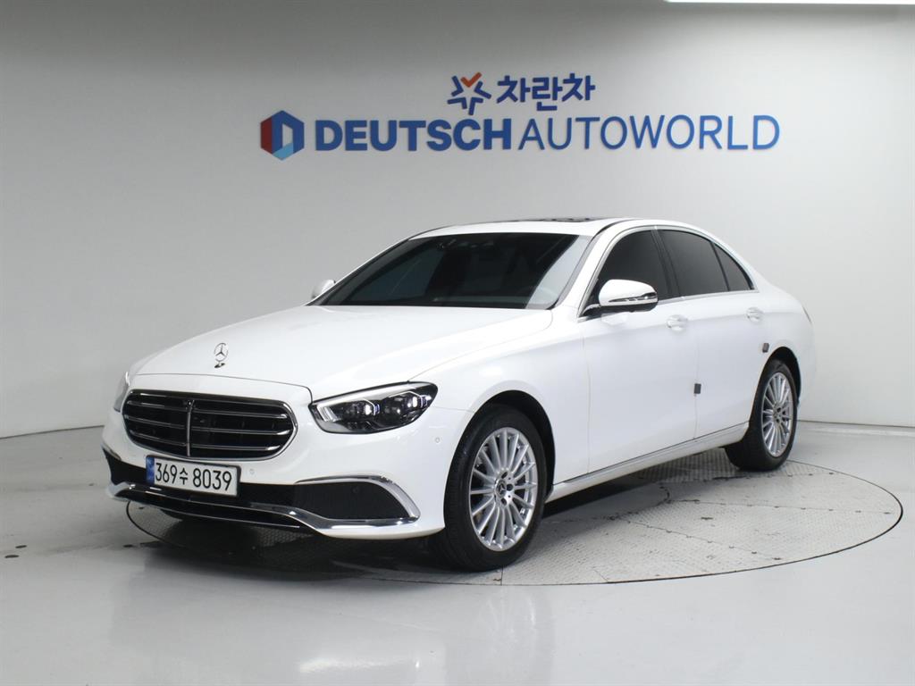 Mercedes-Benz E-Class E220d 4Maetik Exclusive
