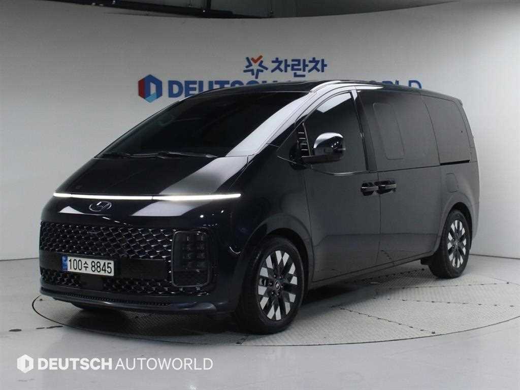 Hyundai Staria 2.2 Raunji 7 seats 4WD Inspiration
