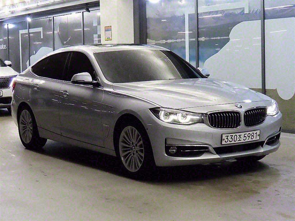 BMW 3 Series Granturismo GT 320d Luxury Line