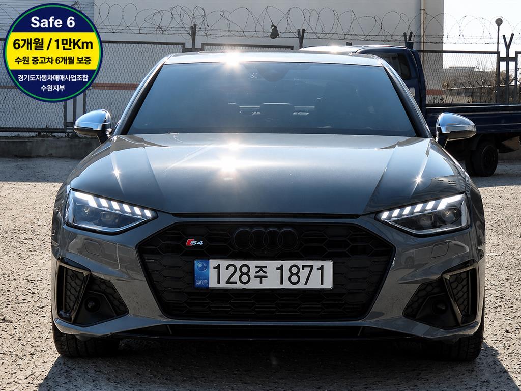아우디 S4 S4 3.0 TFSI Quattro