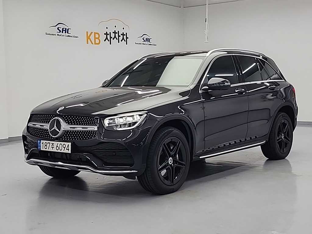 Mercedes-Benz GLC 300e 4Maetik