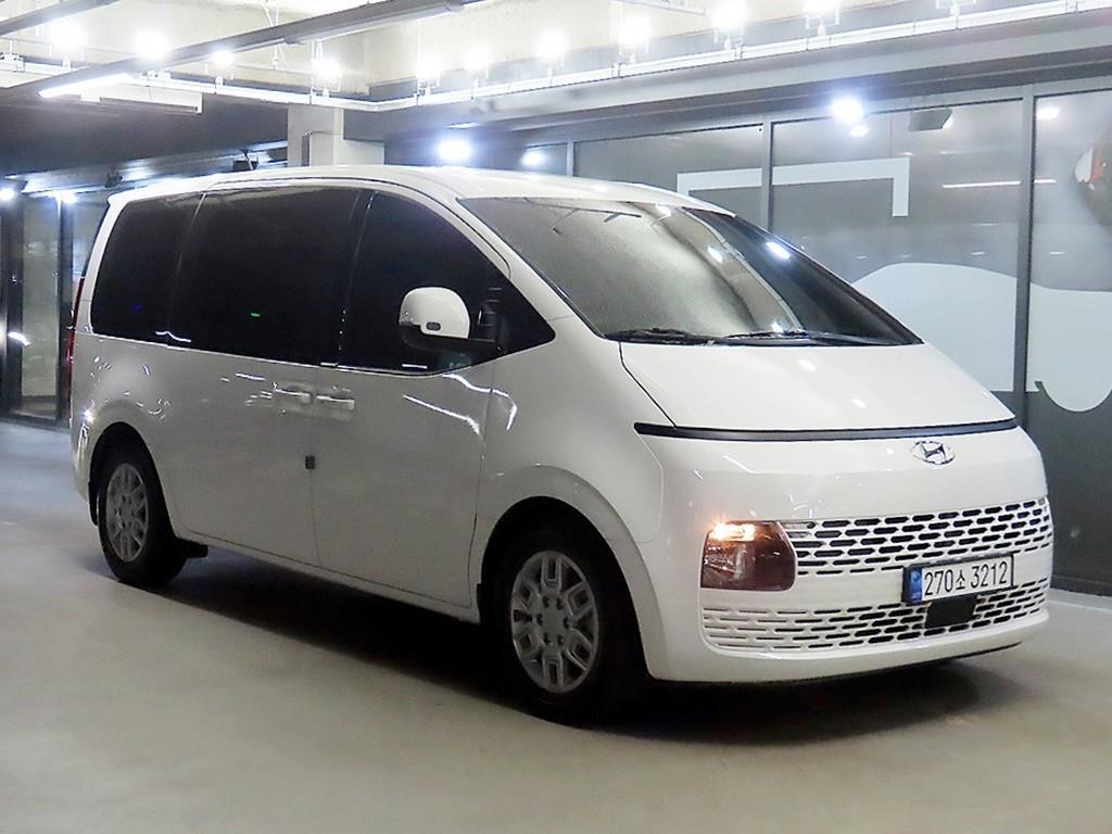 현대 스타리아 2.2 Tourer 9 seats 4WD Modern