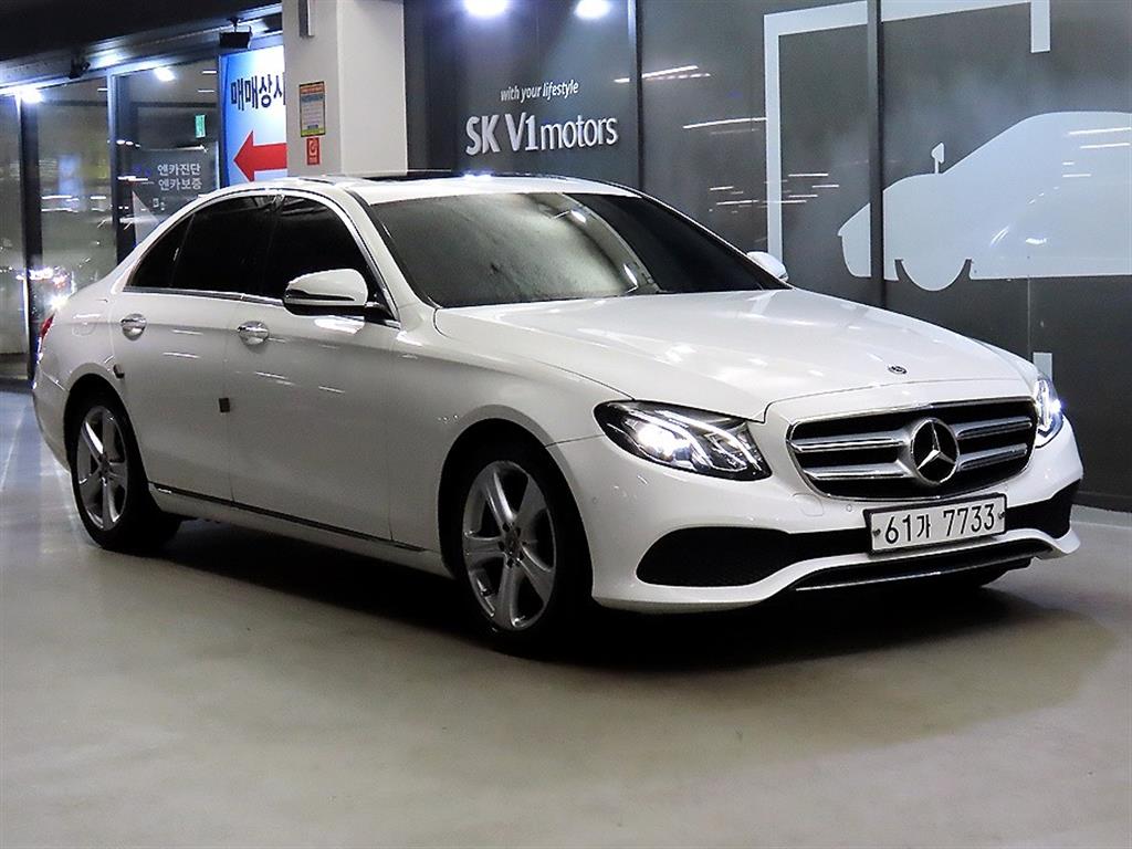 Mercedes-Benz E-Class E200 Avantgarde
