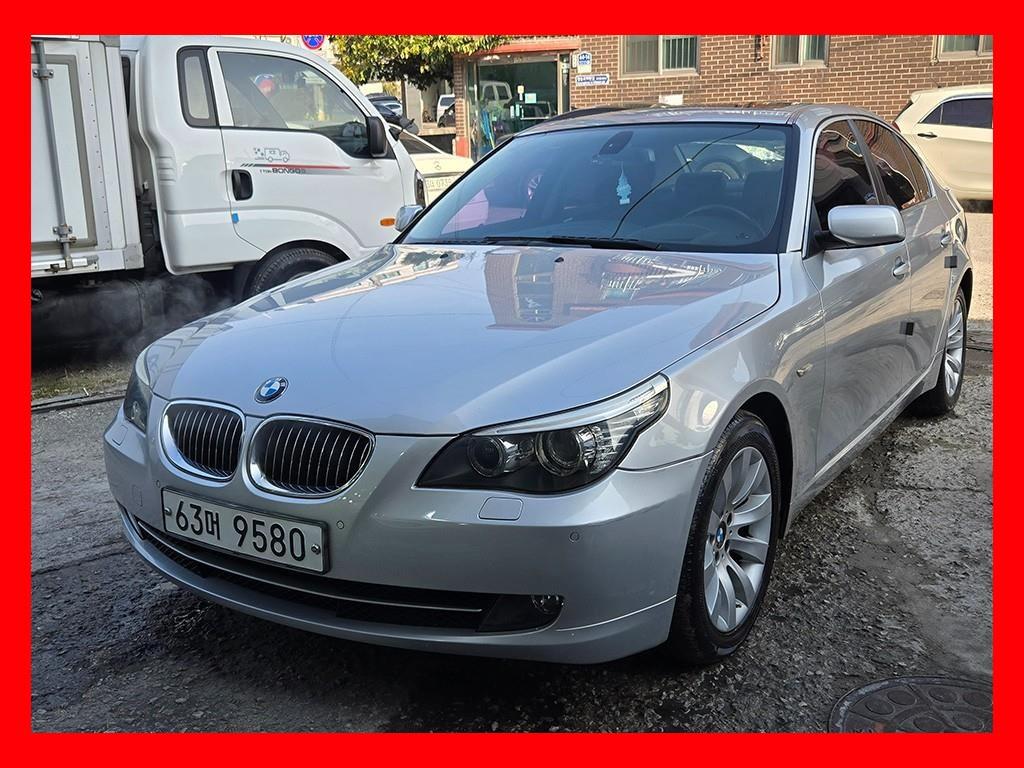 BMW 5 Series 528i
