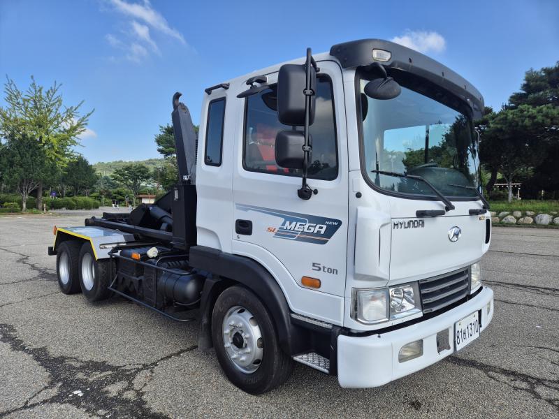 현대 Mega Truck 7т Урт бие
