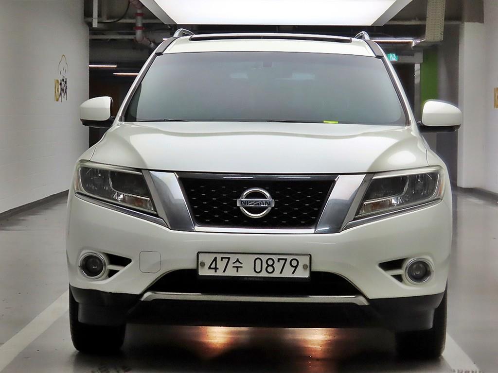 Nissan Pathfinder 3.5 Peulraetinyum