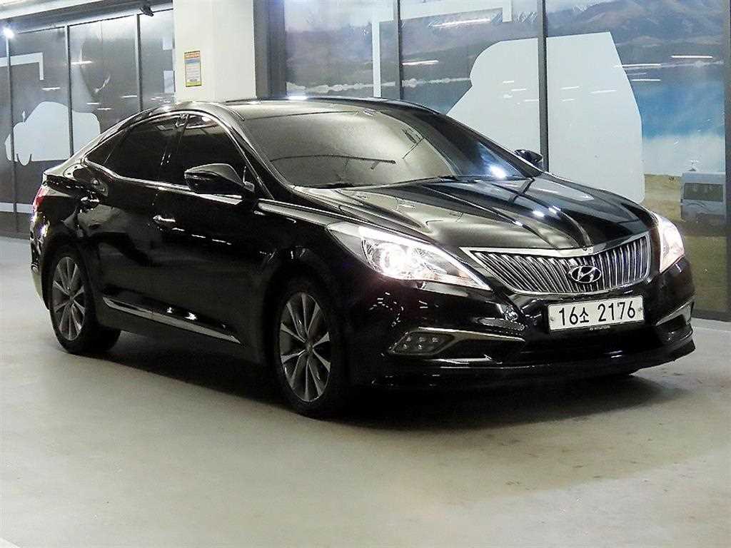 Hyundai Grandeur HG 300 Premium