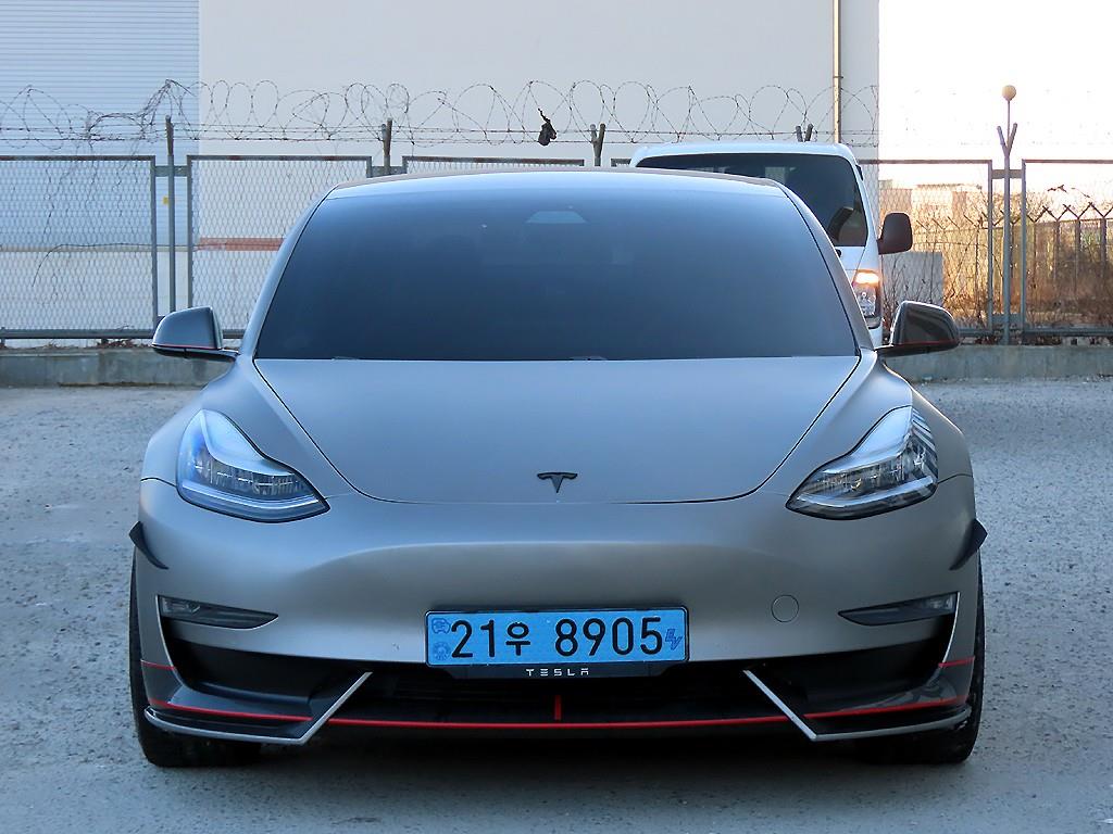 테슬라 Model 3 AWD Performance
