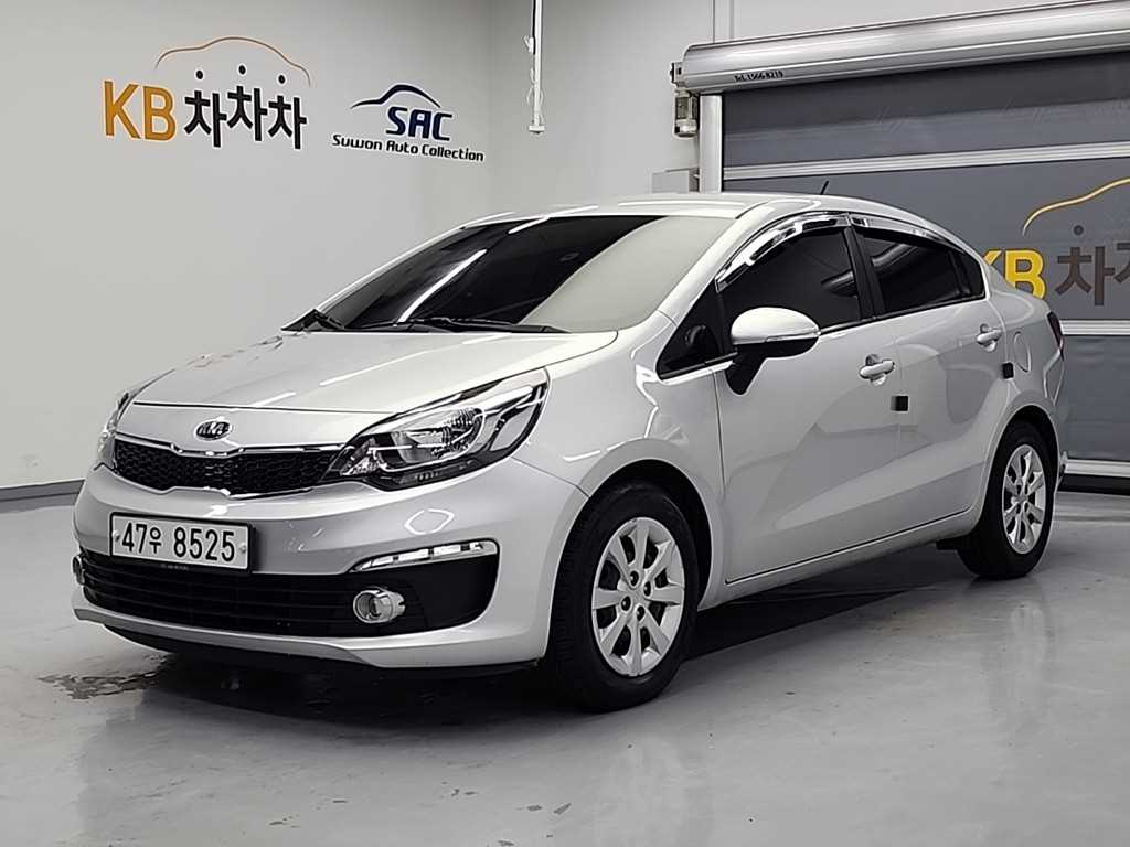 기아 Pride 4 door 1.4 MPI Trendy