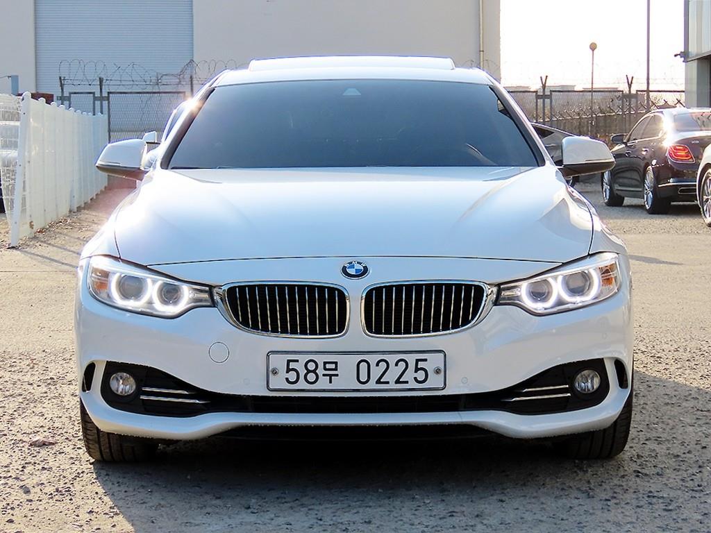 BMW 4 Series Coupe 420i Luxury Line