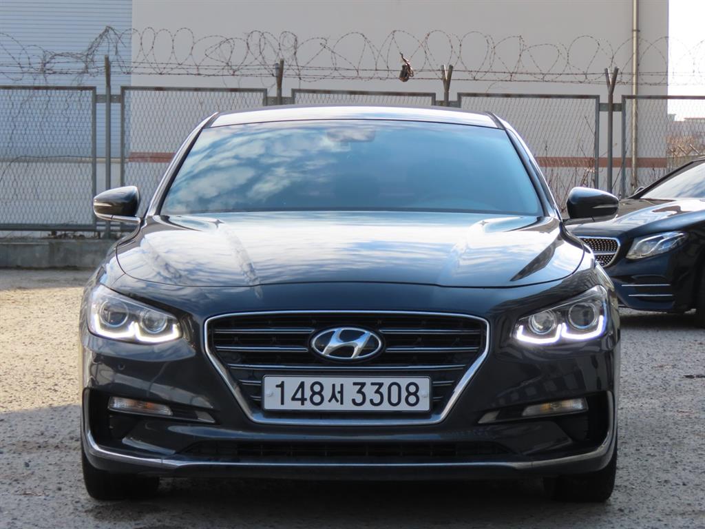 현대 그랜저 3.0 LPi Modern
