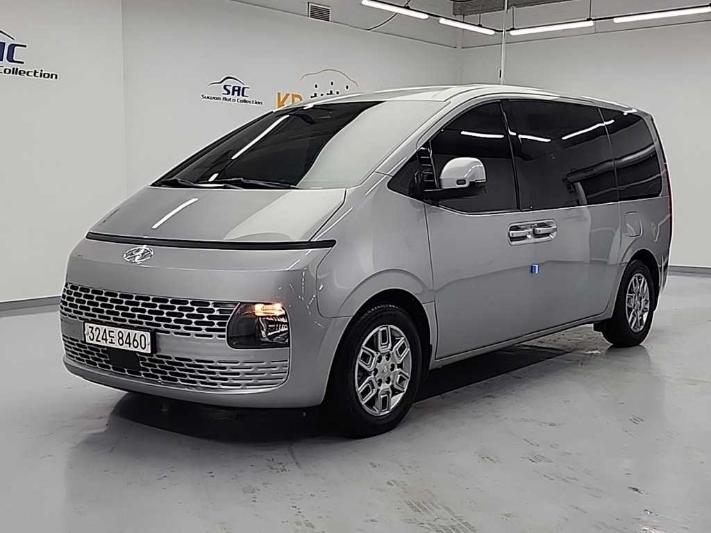 Hyundai Staria 2.2 Tourer 9 seats 2WD Modern